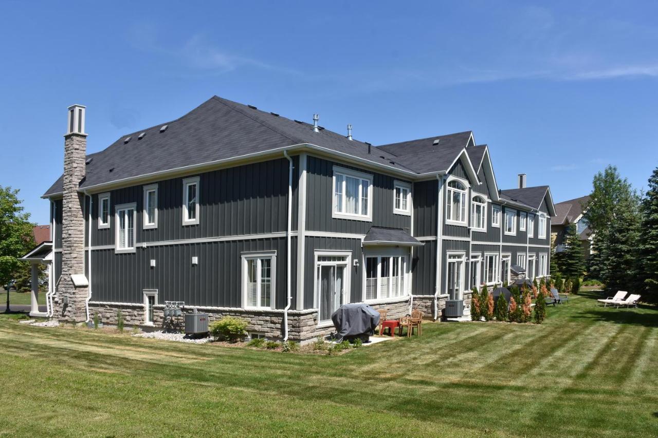New Blue Mountain Village Snowbridge Executive Townhome Sleeps 10 With Outdoor Pool And Shuttle Holiday home *