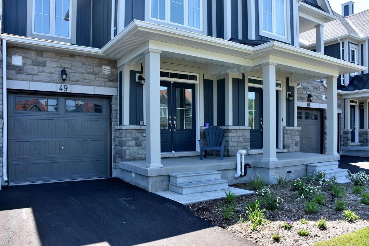 Holiday home New Blue Mountain Village Snowbridge Executive Townhome Sleeps 10 With Outdoor Pool And Shuttle